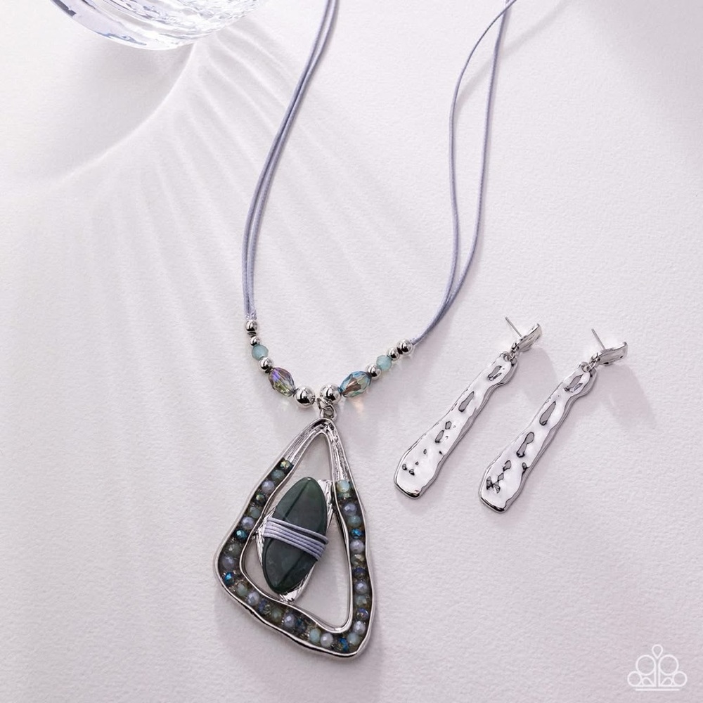 Elegant Silver and Green Necklace Set